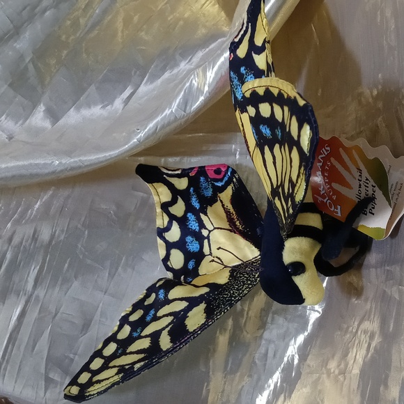 FOLKMANIS Other - FOLKMANIS FINGER PUPPET